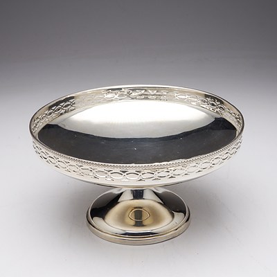 Sterling Silver Tazza, Sheffield, Mappin and Webb, 1924, 325g