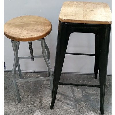 Bar/Cafe Stools - Lot of Two