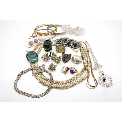 Collection of Costume Jewellery, Bracelets , Rings Etc