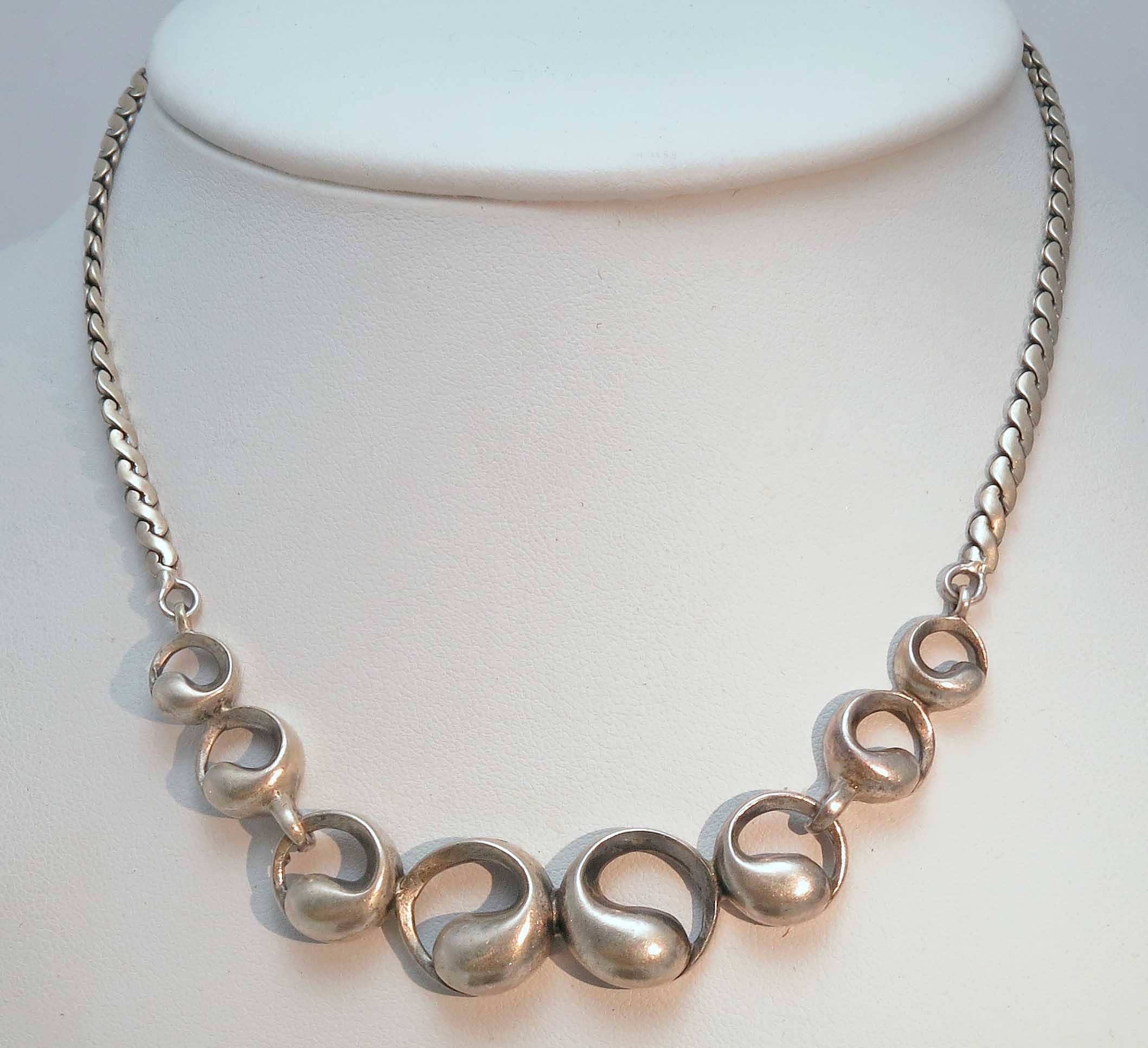 Italian Sterling Silver Necklace - Lot 1100859 | ALLBIDS