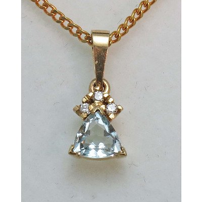 9ct White Gold Aquamarine & Diamond Pendant