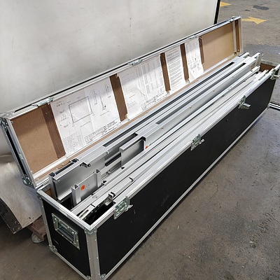 Large Travel Case, On Wheels - Includes Stage Sections