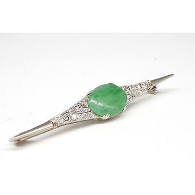 High Quality Platinum Bar Brooch With Oval Cabochon of Precious Jade and Ten Round Diamonds