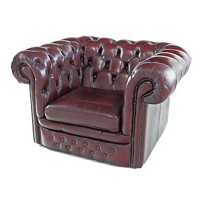 Good Pair of Burgundy Leather Deep Buttoned Chesterfield Armchairs