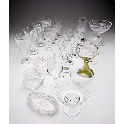 Quantity of 29 Stem and Other Glassware