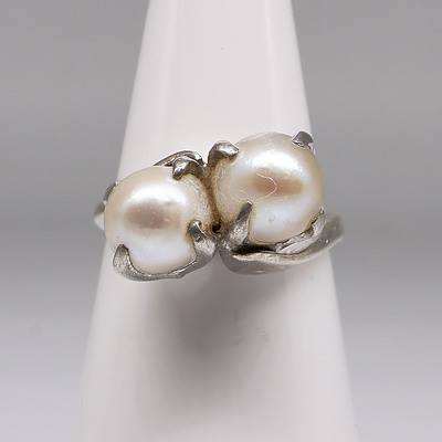 Sterling Silver Ring with Cultured Pearls