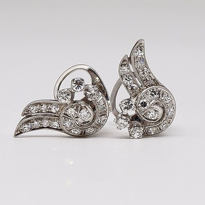 Art Deco 18ct White Gold Ear Clips with Fourteen Single Cut Diamonds and Three Round Brilliant Cut Diamonds Per Earring, (G SI)