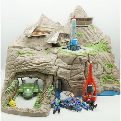 Vivid Toys Thunderbirds Interactive Tracey Island Set