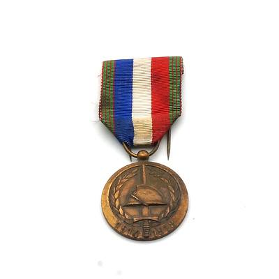 French 60th Anniversary of the Great War 1914 1918 Medal