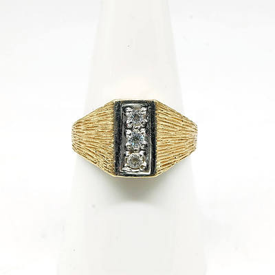 9ct Yellow Gold Ring with Three Cubic Zirconia