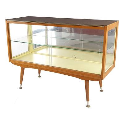Retro Display Cabinet with Glass Shelves
