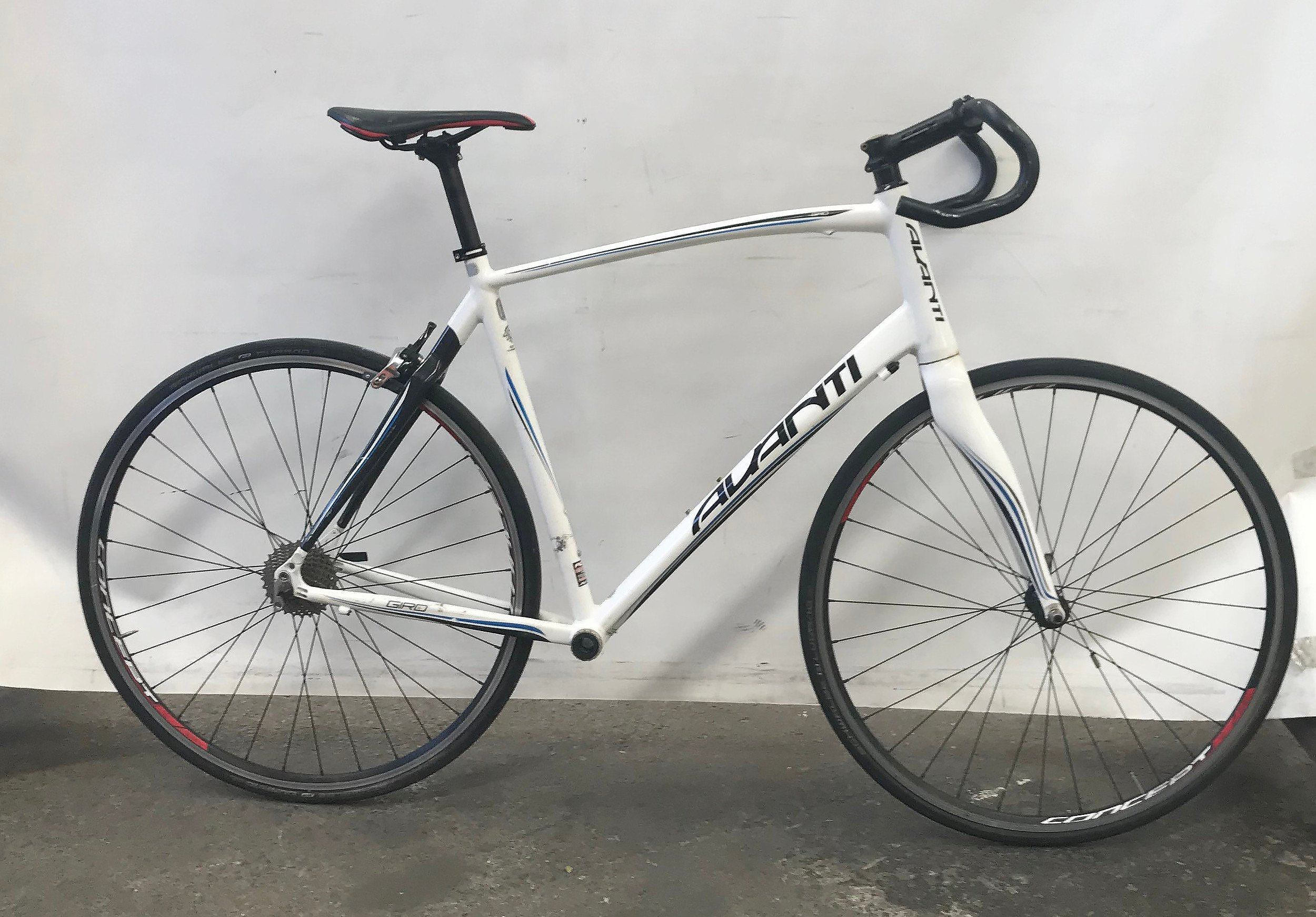 avanti questa road bike