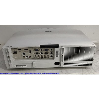 NEC (PA500X) XGA 3LCD Projector