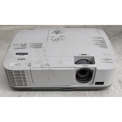 NEC (M350X) XGA 3LCD Projector