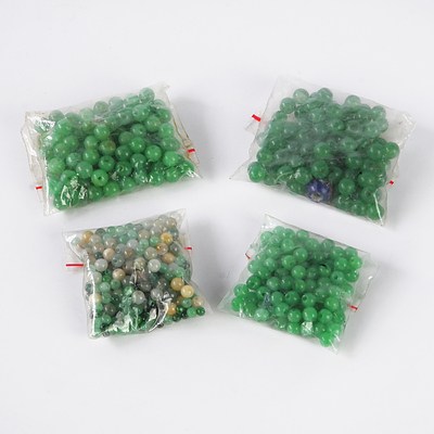 Quantity of Hardstone Beads in Three Sizes