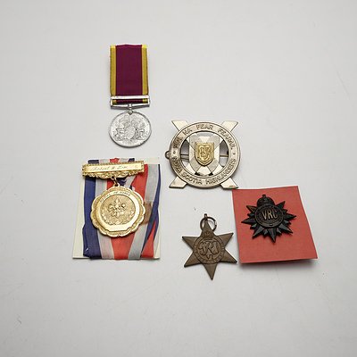 Five Items of Military Insignia Including Novia Scotia Highlanders, KG V Victoria Rifles of Canada Cap Badge and More