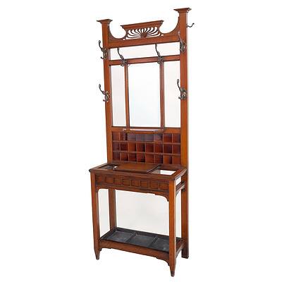 Edwardian Oak Mirror-Backed Hallstand with Pierced Carved Crest, Early 20th Century