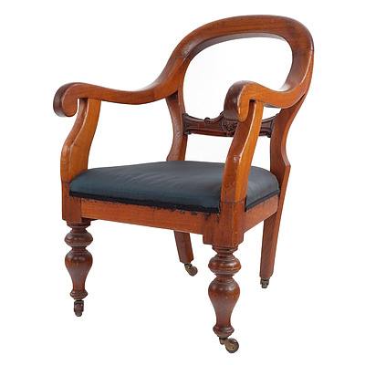 Antique Australian Cedar Carver Chair, Late 19th Century