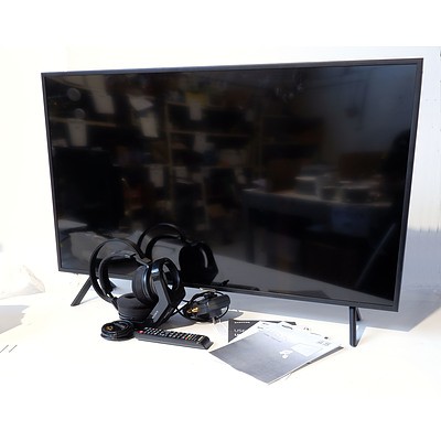 Samsung HDMI TV 108cm Flat Screen and Sony Wireless Headphones and Charger