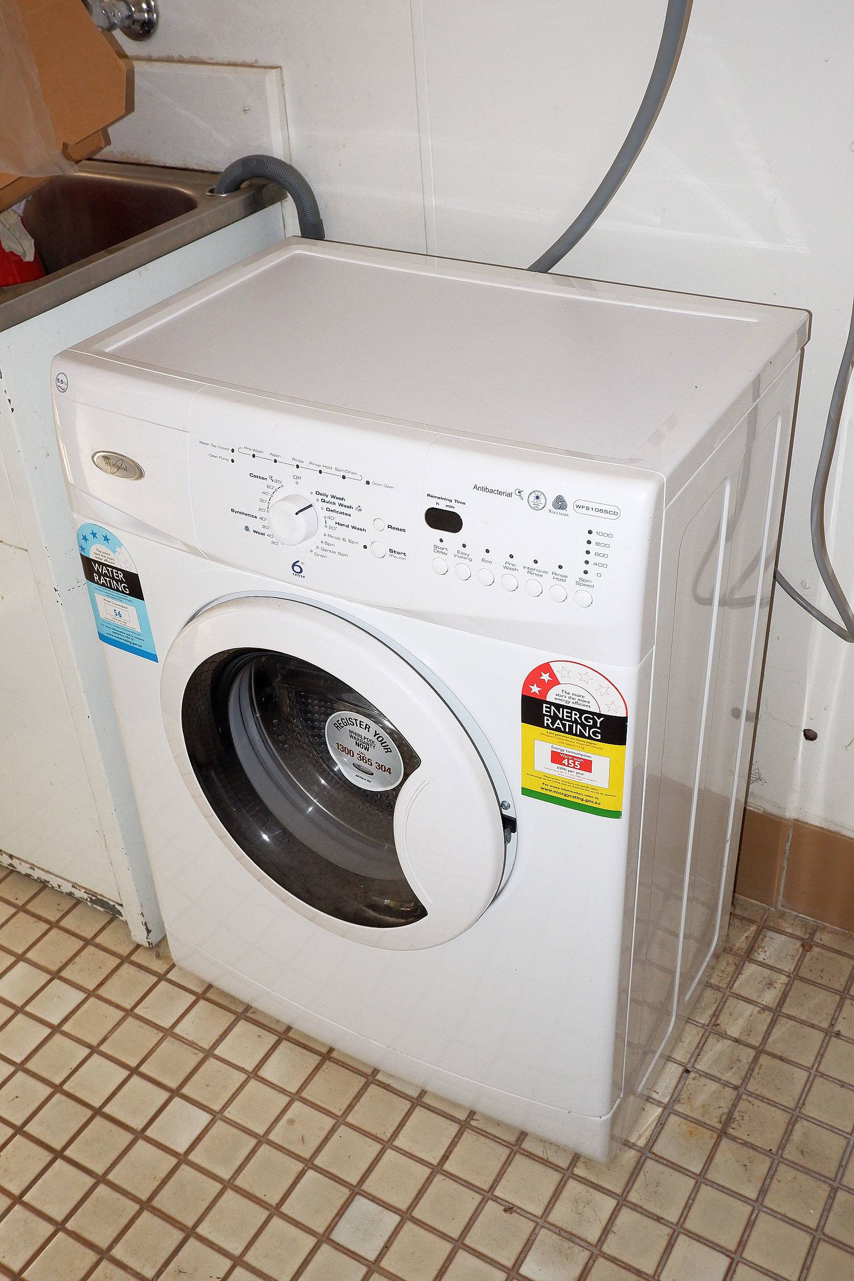 Whirlpool 5.5kg Front Load Washing Lot 1106803 ALLBIDS