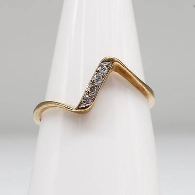 9ct Yellow Gold Ring with Four Round Brilliant Cut Diamonds (H I2)