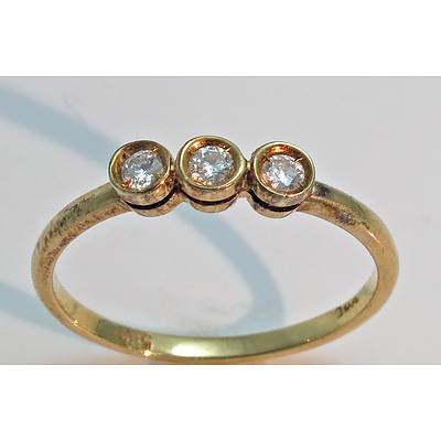 14ct Gold 3-Stone Diamond Ring