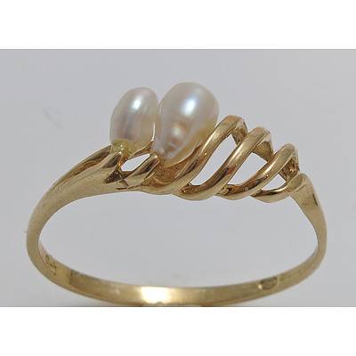 9ct Gold Cultured Pearl Ring