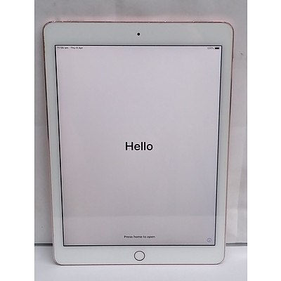 Apple (A1673) 9.7-Inch Wi-Fi 32GB iPad Pro