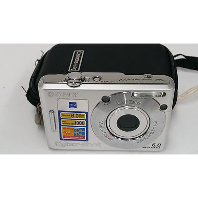 Sony Cybershot DSC-W30 6.0 Megapixel Digital Camera
