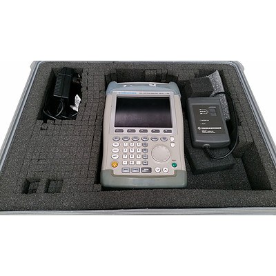 Rohde & Schwarz FSH3 100kHz - 3.0GHz Handheld Spectrum Analyser
