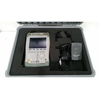 Rohde & Schwarz FSH 100kHz - 3.0GHz Handheld Spectrum Analyser