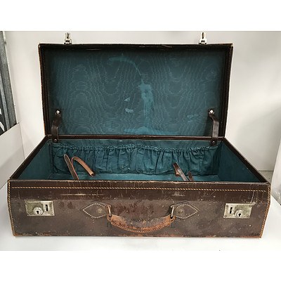 Vintage Leather Travel Case