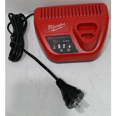 milwawkee battery charger