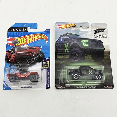 Two Hot Wheels Computer Game Model Cars - Halo and Forza Motorsport