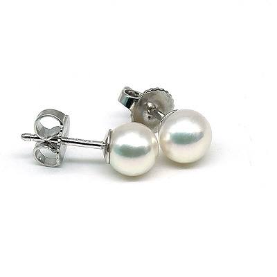 Pair Tiffany 18ct White Gold Pearl Stud Earrings