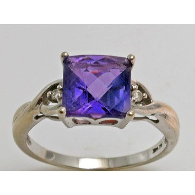 14ct White Gold Natural Amethyst Ring