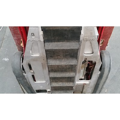 Sunwa CU400 Battery Powered Stair Climbing Trolley