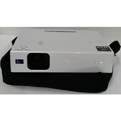Sony VPL-CX75 3LCD Portable Projector