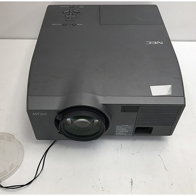 NEC MT1055 XGA 3LCD Projector + Toshiba TDP-TW100 DLP Projector