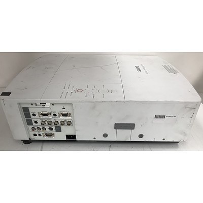 Sanyo PLC-WTC500L WXGA 3LCD Projector