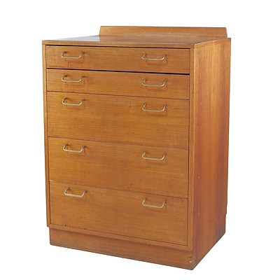 Fred Ward Chest of Drawers Manufactured by Kees Westra