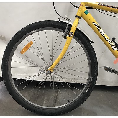 avanti lightning mountain bike