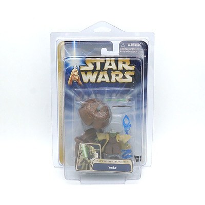 Hasbro 2004 Star Wars Attack of the Clones Battle of Geonosis Yoda, New Old Stock