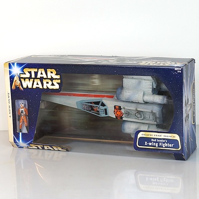  Hasbro 2004 Star Wars A New Hope Death Star Trench Red Leader's X-Wing Fighter, Boxed