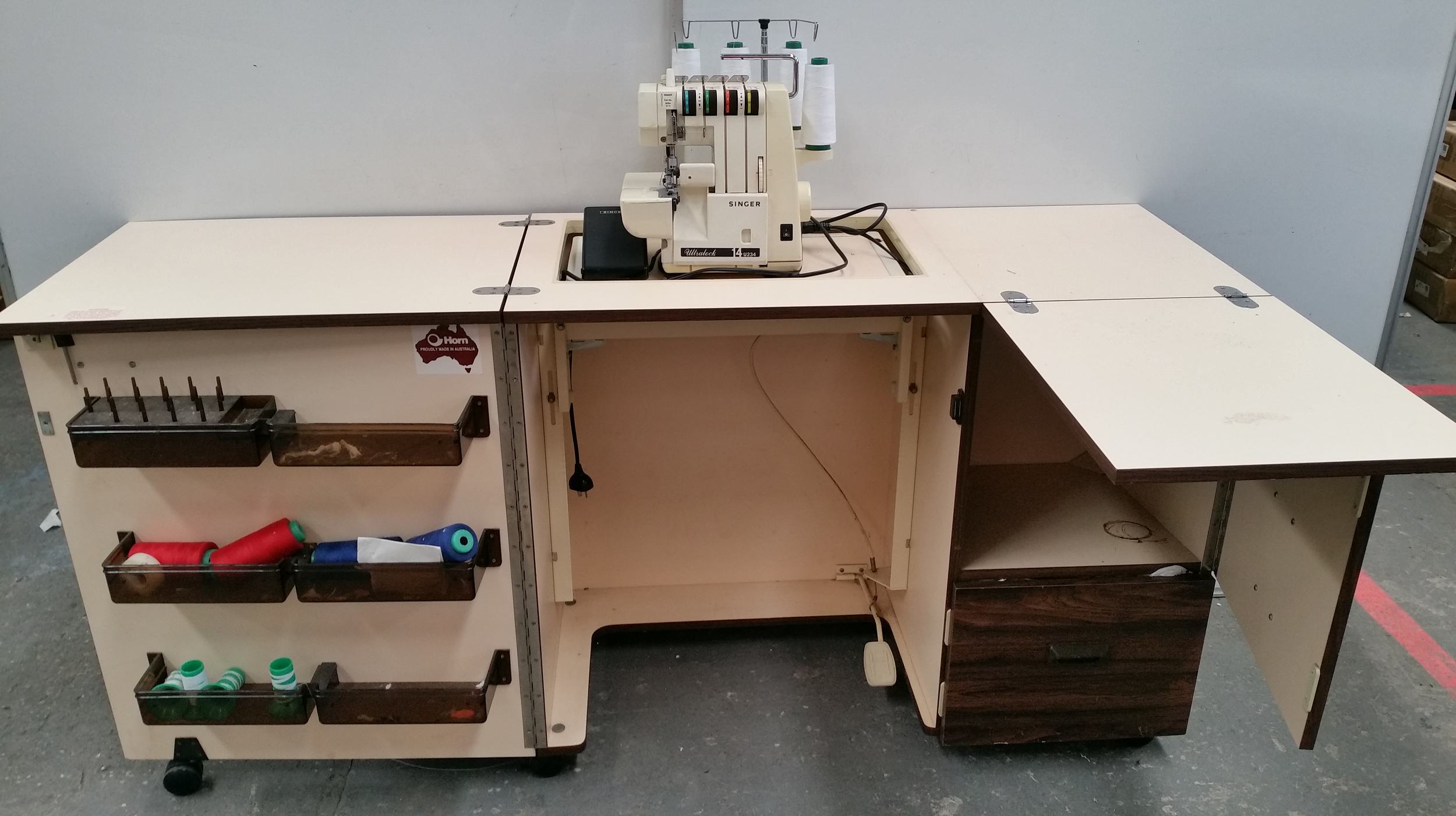 Horn Mobile Sewing Cabinet With - Lot 1123363 | ALLBIDS