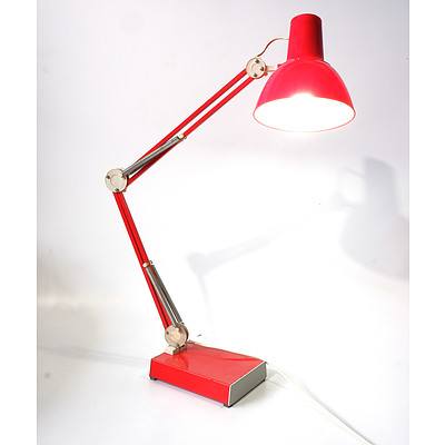 Retro Luxo Articulated Desk Lamp