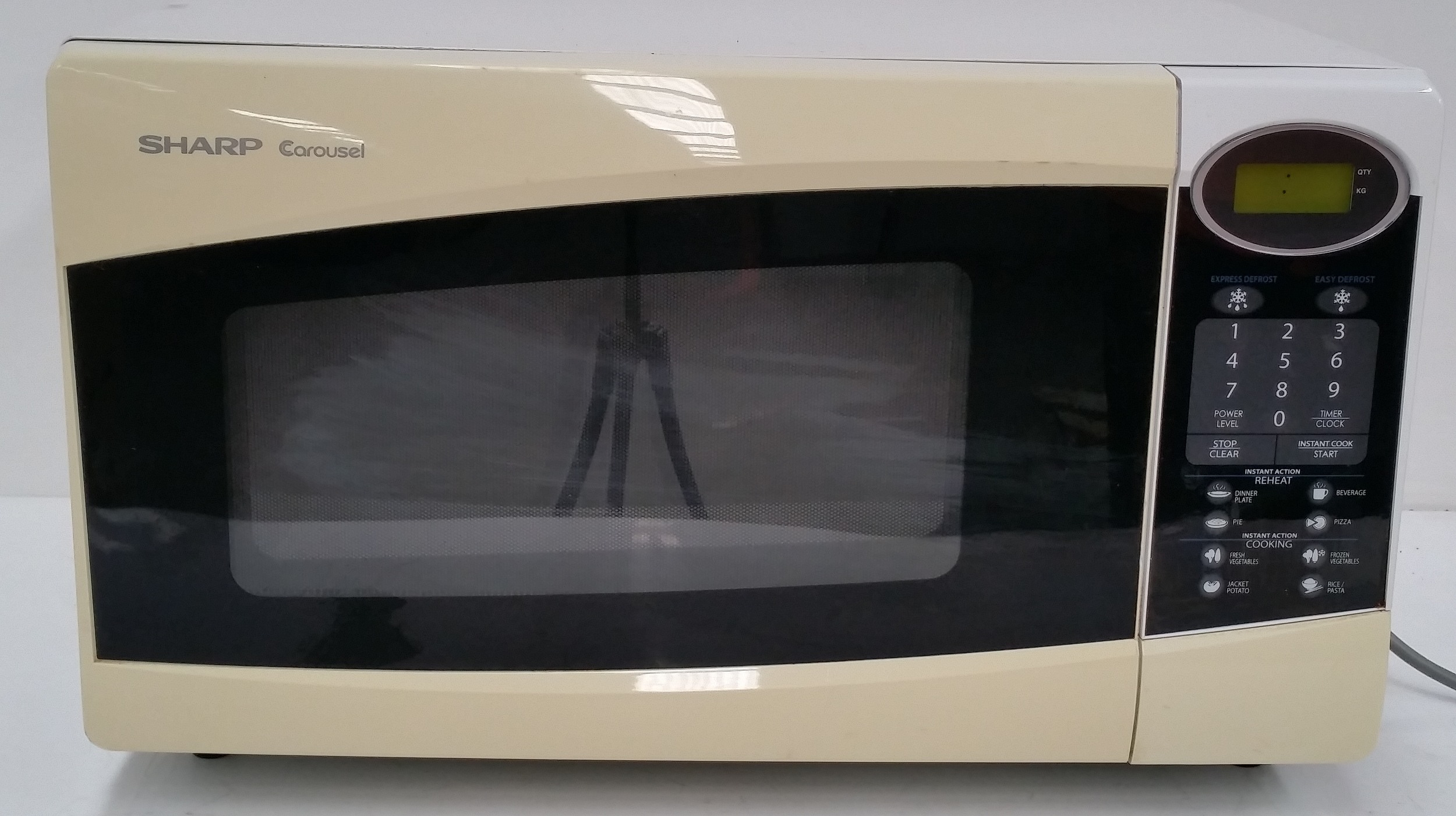 Sharp Carousel 1100 Watt Microwave - Lot 1123576 | ALLBIDS