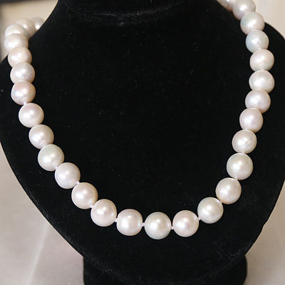 Classic Akoya Pearl Necklace 50.8cm Strand with Clasp