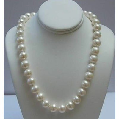 Classic Akoya Pearl Necklace 50.8cm Strand with Clasp
