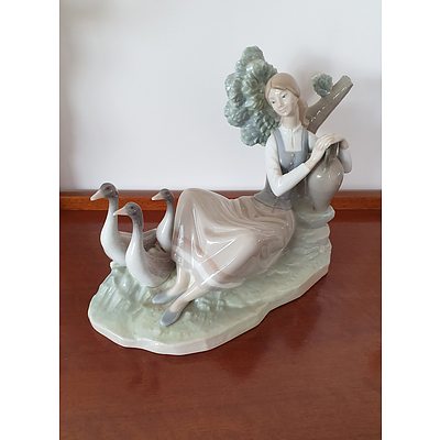 Spanish Lladro Figure of a Girl Reclining with Ducks, Designed by Antonio Ballester